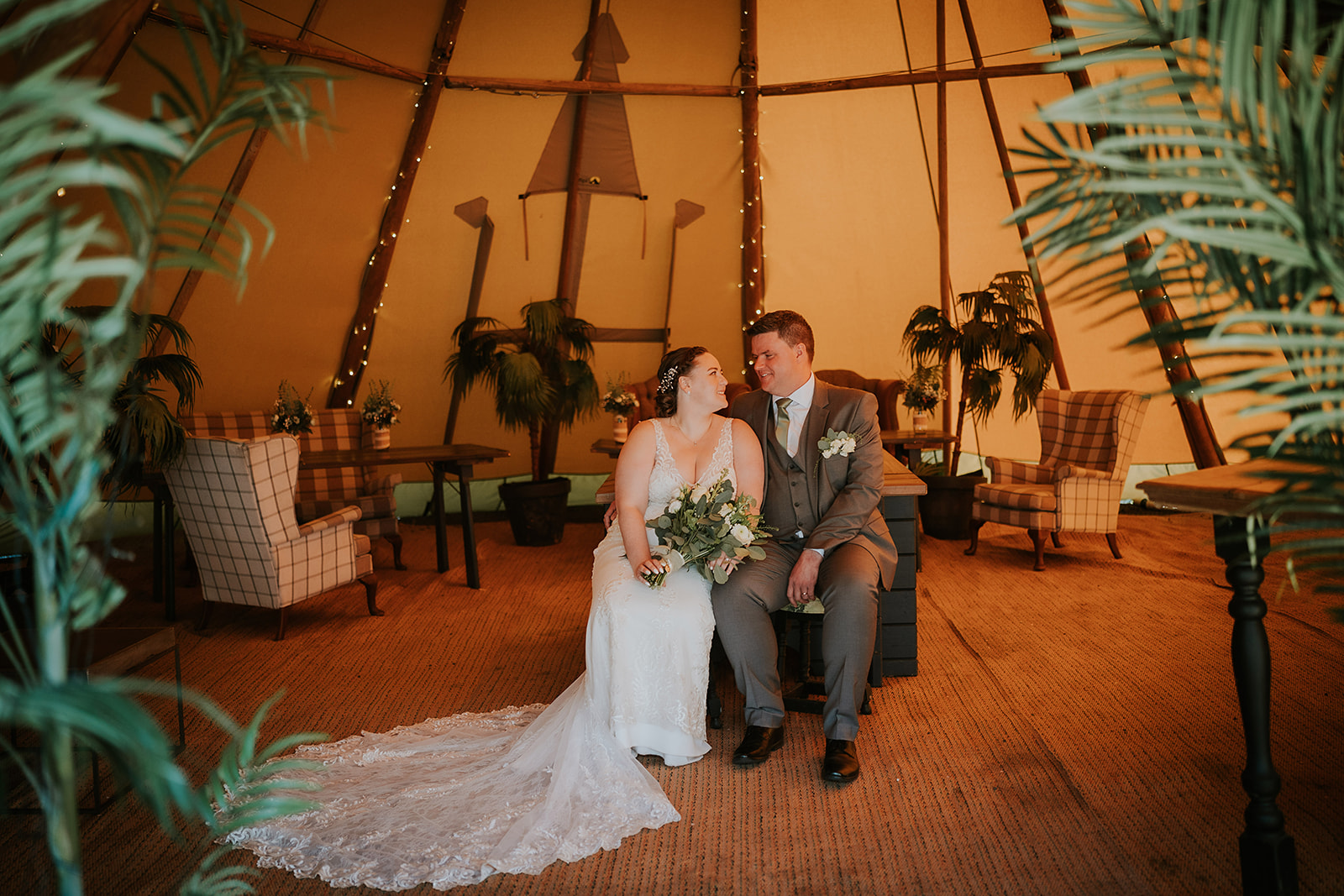 Ashleigh and Jamie April wedding celebration magical moments