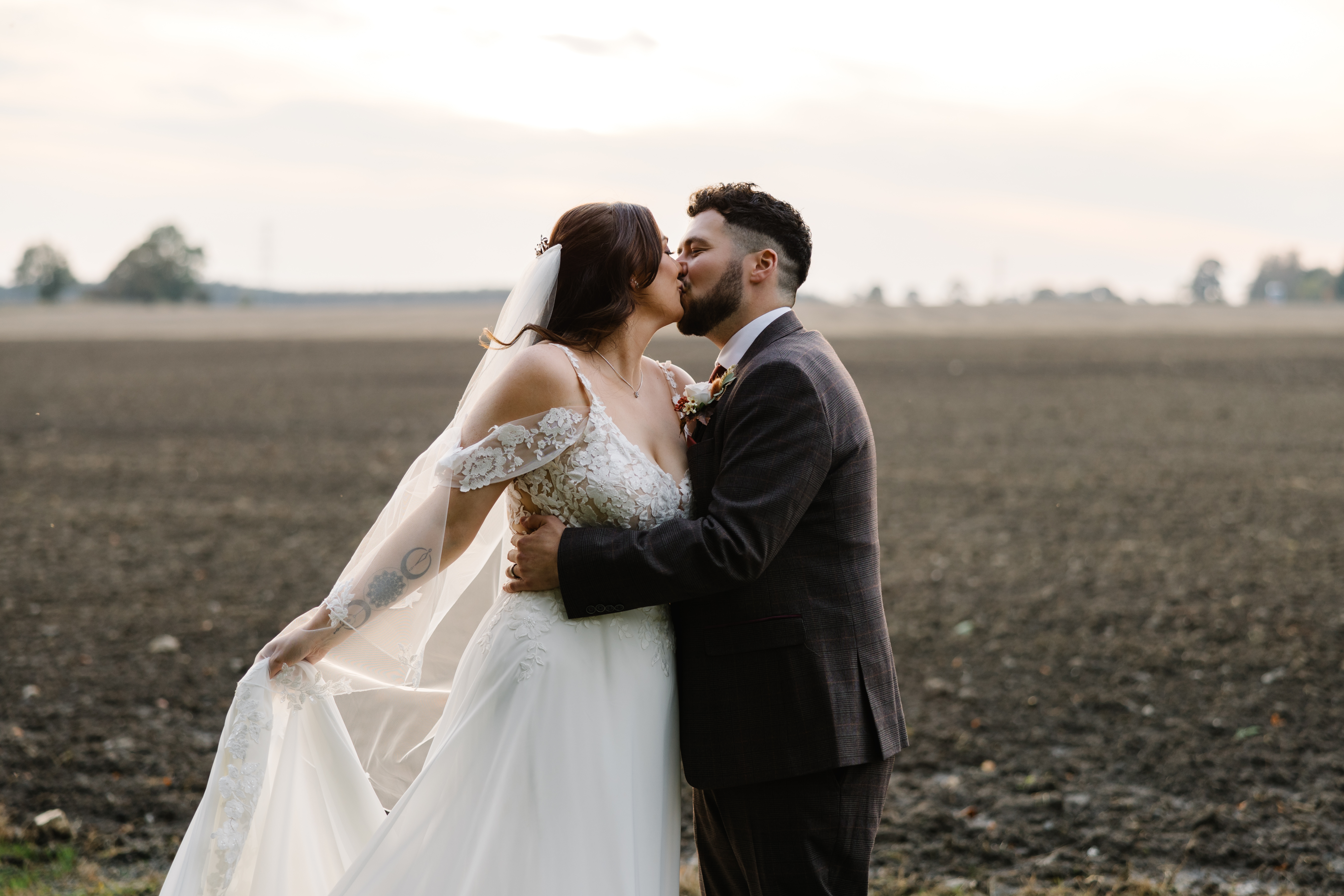 Stuart and Kathryn wedding venue decoration and church celebration details