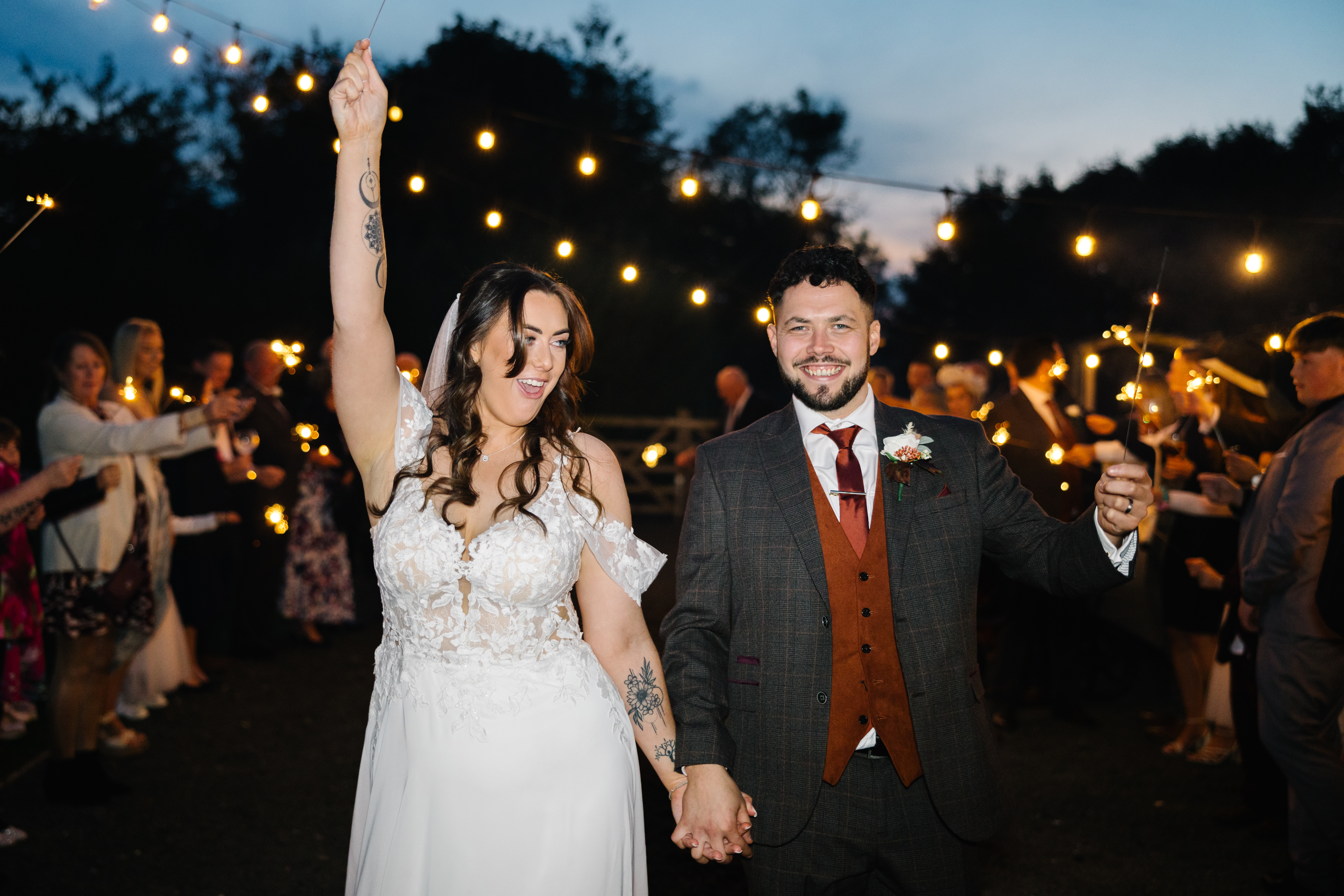 Stuart and Kathryn wedding celebration with family floral touches at Vallum