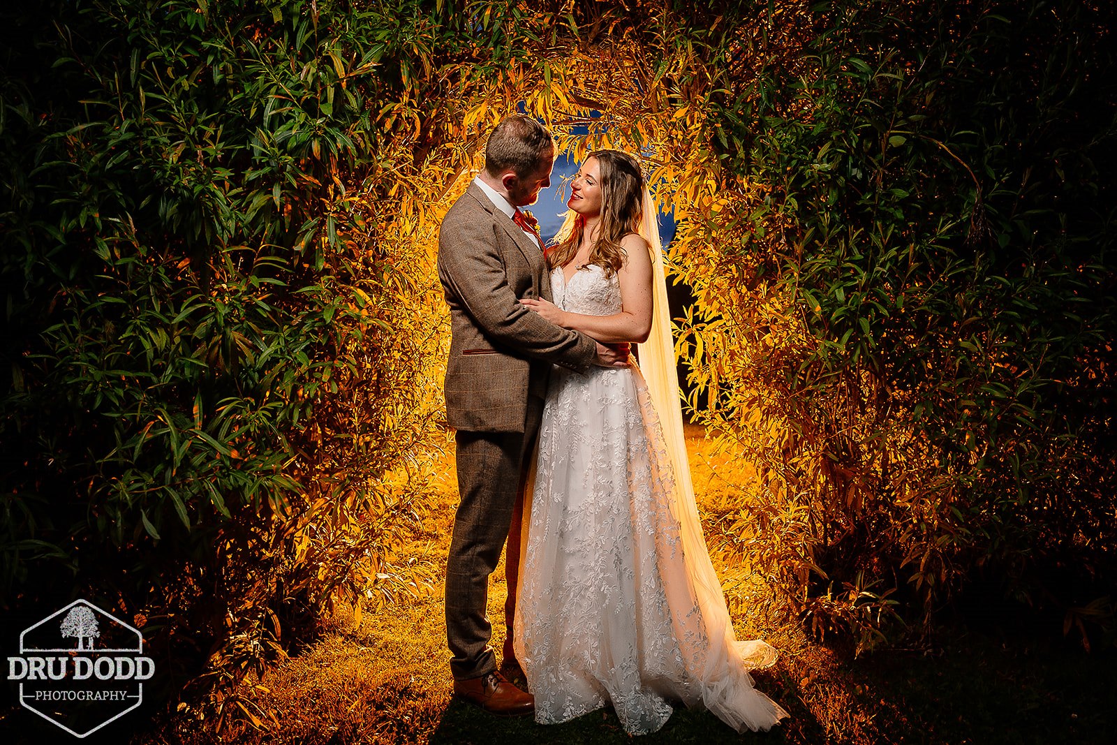Zoe and Chris wedding moments captured by professional photographer